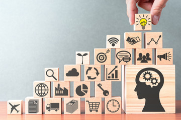 车贴留下的胶怎么去除-